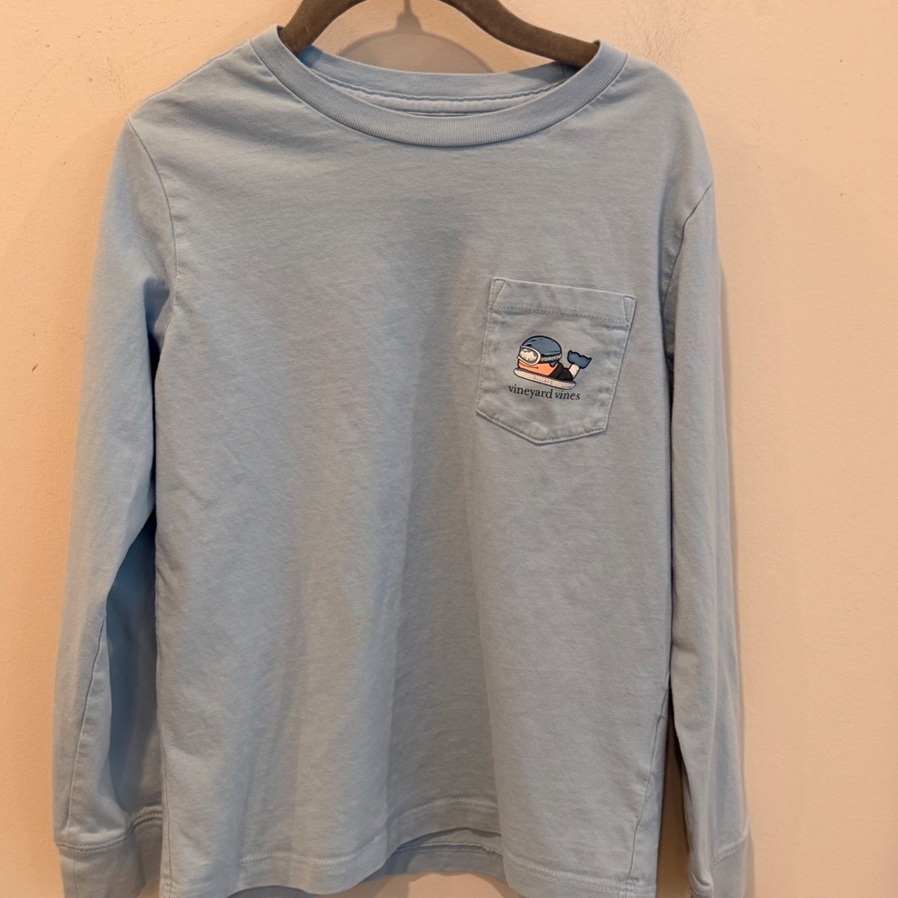 Vineyard Vines Boys Light Blue Snowboarding Whale Long Sleeve Pocket T-Shirt 6